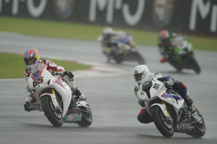 Jonathan Rea (65) gegen Leon Haslam