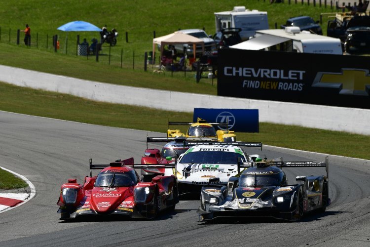 2018 noch Rivalen: Die Oreca LMP2 von JDC-Miller (vorne links bzw. hinten) und einer der Cadillac DPi (v. re.)