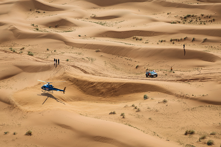 Nasser Al-Attiyah und Mathieu Baumel sind mit vier Dakar-Siegen ein perfekt zusammengeschweißtes Team – aller Probleme zum Trotz.