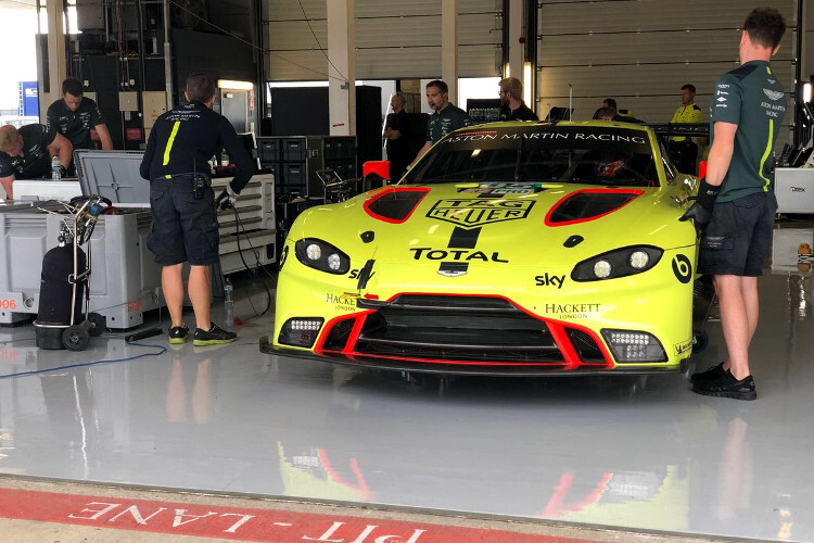 Test in Silverstone: Nicki Thiim im Aston Martin Vantage AMR