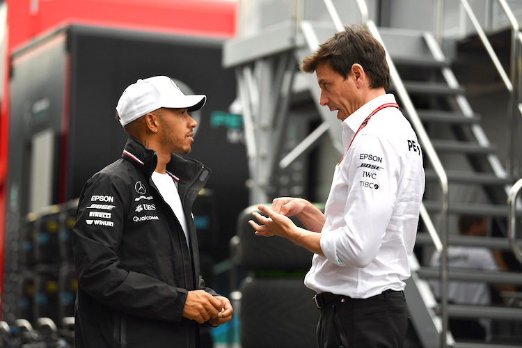 Lewis Hamilton und Toto Wolff