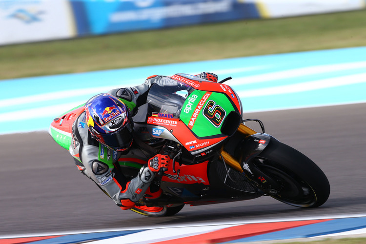 Stefan Bradl in Argentinien auf der Werks-Aprilia RS-GP 16