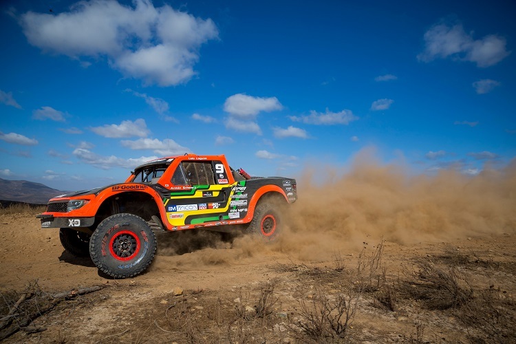 Armin Scharz im Geiser Trophy Truck von RPM Racing