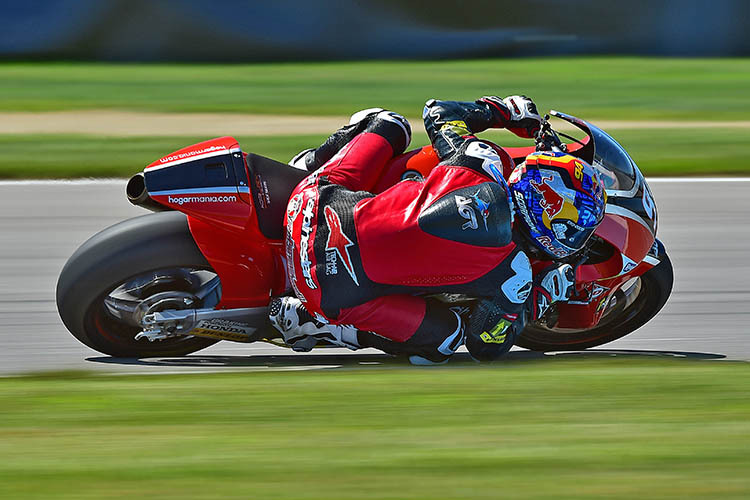 Jonas Folger auf seiner Kalex