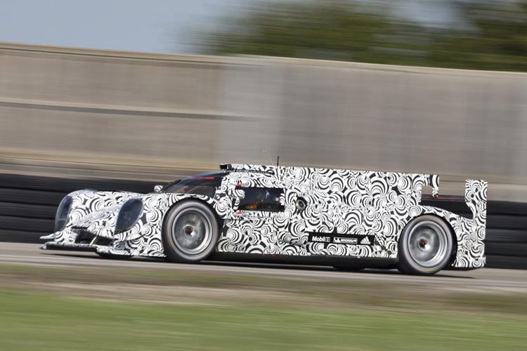 Timo Bernhard im LMP1 bei einem Test in Weissach vor 14 Tagen