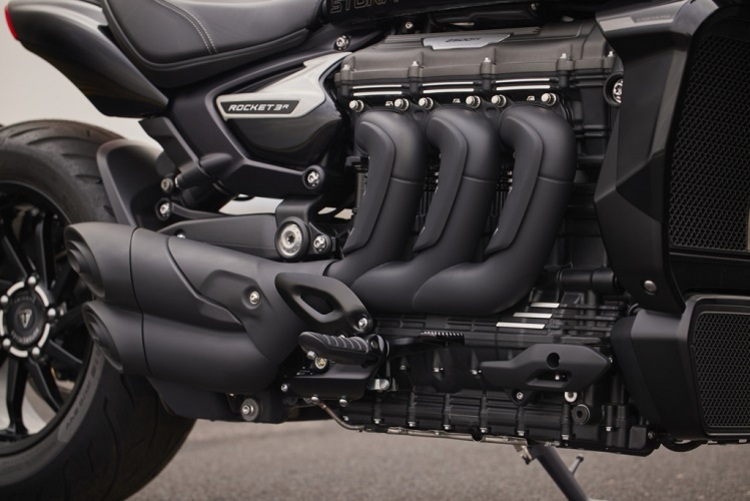 Mit 2458 ccm der Hubraum-mächtigste Serienmotor im Motorradbau - danke, Triumph!