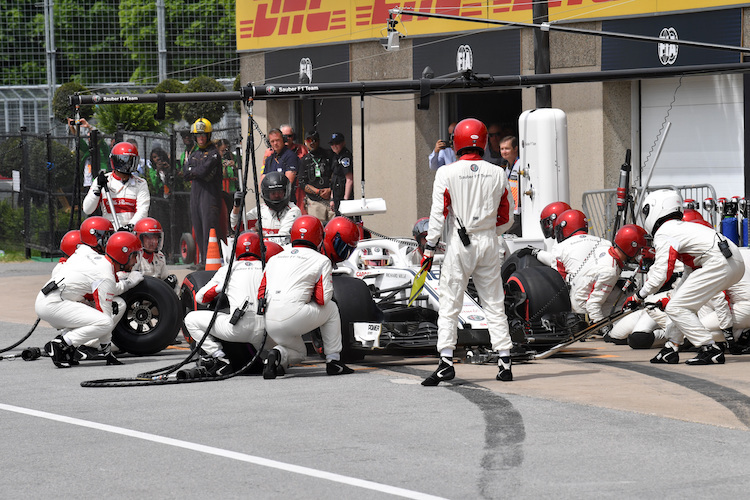 Die Sauber-Mannschaft arbeitet derzeit vorbildlich