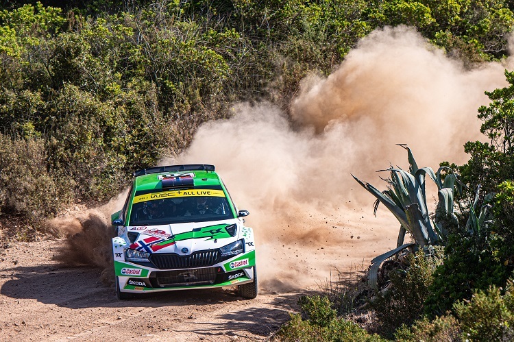 Andreas Mikkelsen führt in der WRC2