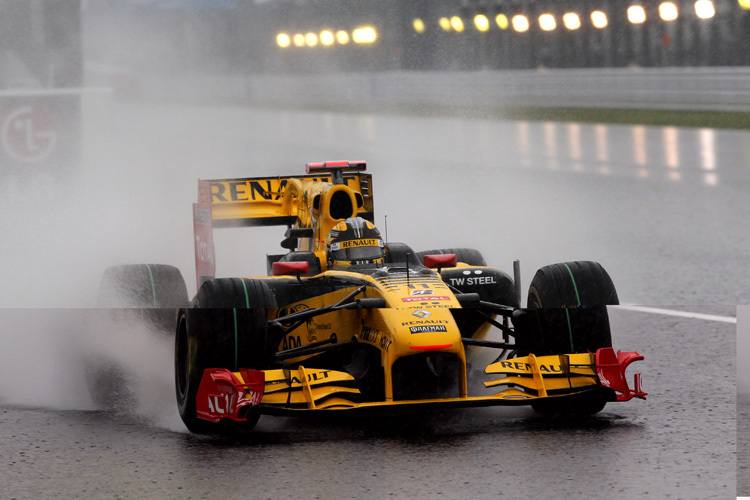 Robert Kubica mit seinem Renault-Boot