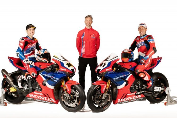 Alvaro Bautista, Leon Camier und Leon Haslam (v.l.)