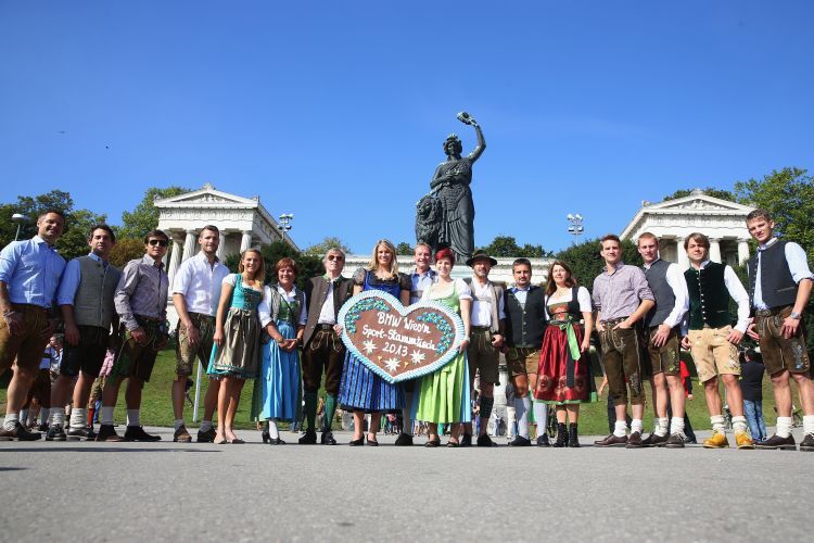 BMW zu Gast auf dem Oktoberfest