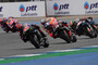 Fabio Quartararo vor Viñales und Darryn Binder