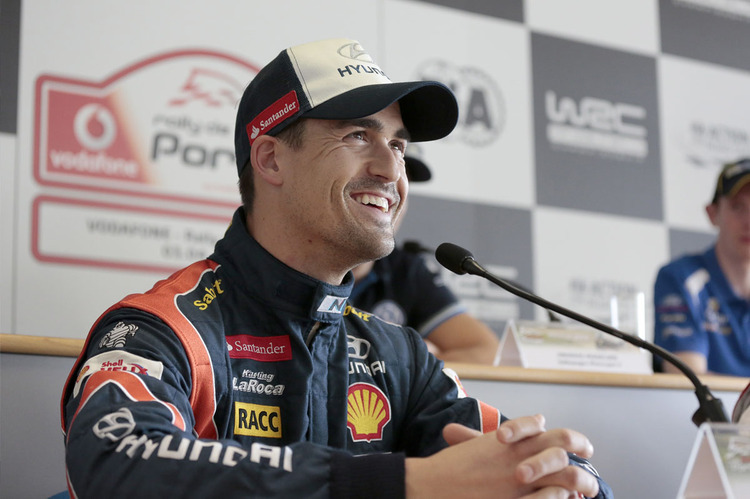 Schotter-Bestzeiten vom Asphalt-Spezialisten – Hyundai-Pilot Dani Sordo