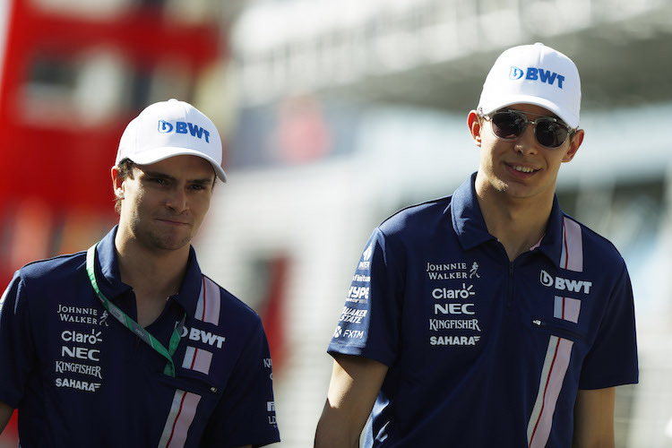 Lucas Auer (li.) mit Esteban Ocon