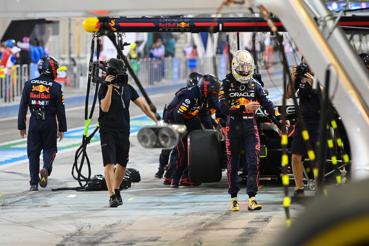 Der Bahrain-Fluch traf Max Verstappen auch 2022
