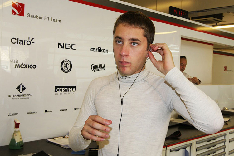 Robin Frijns bei Testfahrten mit Sauber