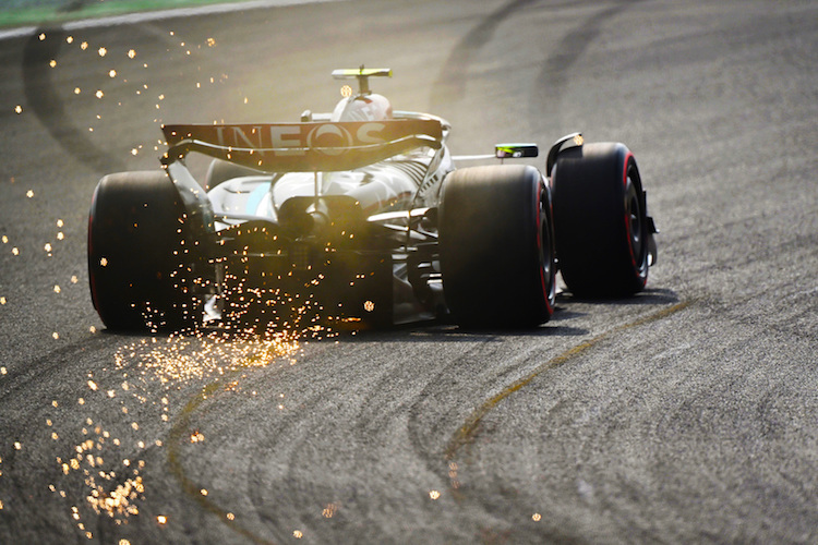 Lewis Hamilton in China