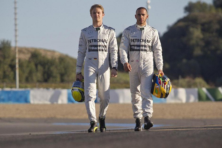 Nico Rosberg und Lewis Hamilton: Wer strebt schneller dem Sieg zu?