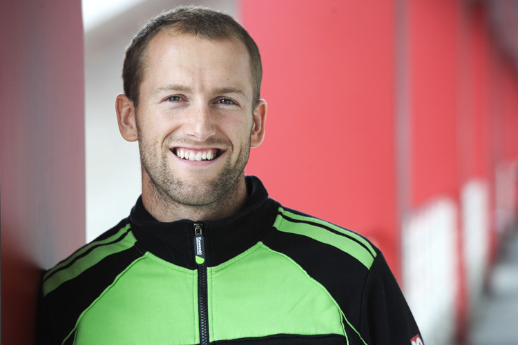 Tom Sykes (Kawasaki) konnte trotz Sturz lachen