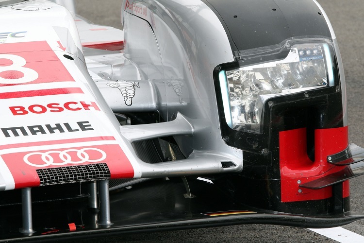 Detailaufnahme der Front des Audi R18 e-tron quattro: Hier die Le-Mans-Variante