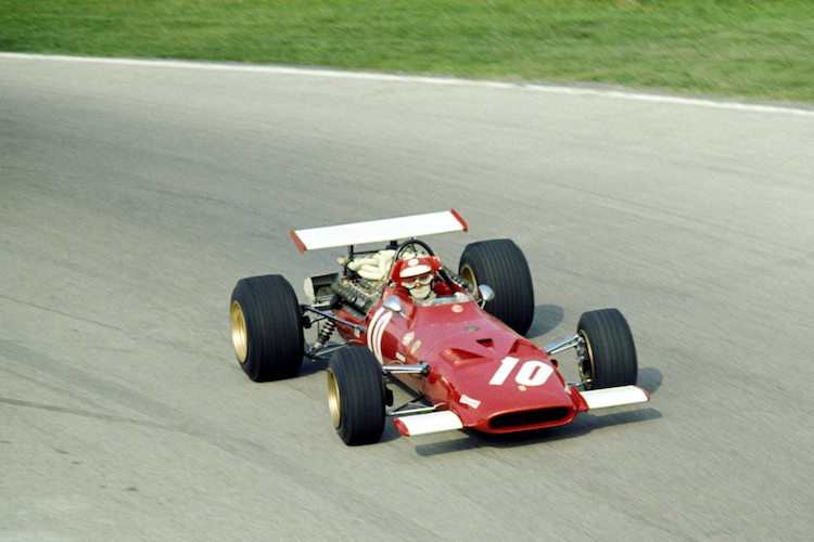 Tino Brambilla mit seinem Ferrari in Monza 1969