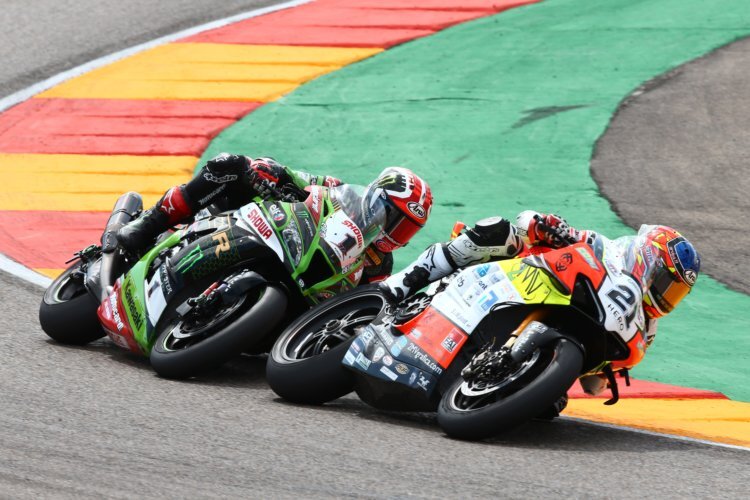 Das Duell zwischen Jonathan Rea und Michael Rinaldi war fesselnd