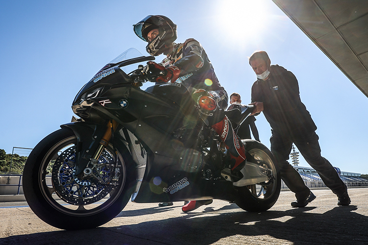 Jonas Folger auf der BMW M1000RR