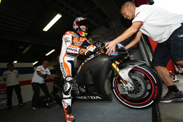 Casey Stoner auf der Honda RCV1000R: Das neue Motorrad von Nicky?