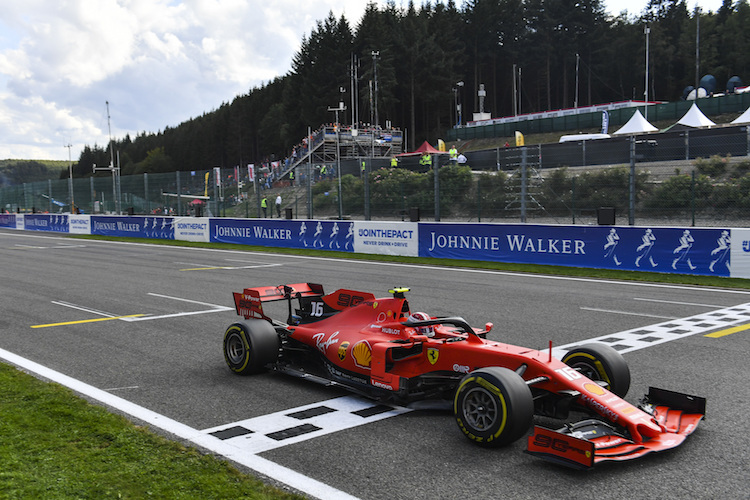 Charles Leclerc setzte sich in Belgien durch