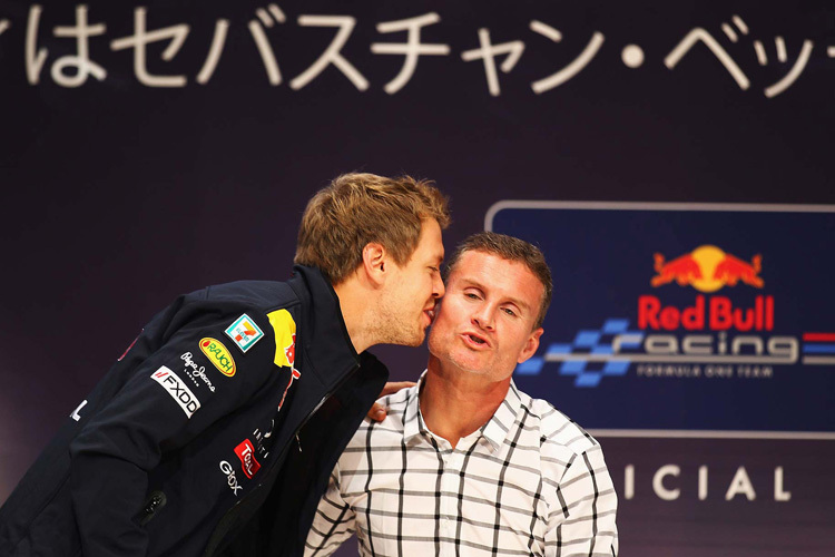 Zwei, die sich mögen: Sebastian Vettel und David Coulthard albern herum