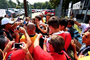 So sieht das jeweils aus, wenn Daniel Ricciardo am Morgen zur Strecke kommt