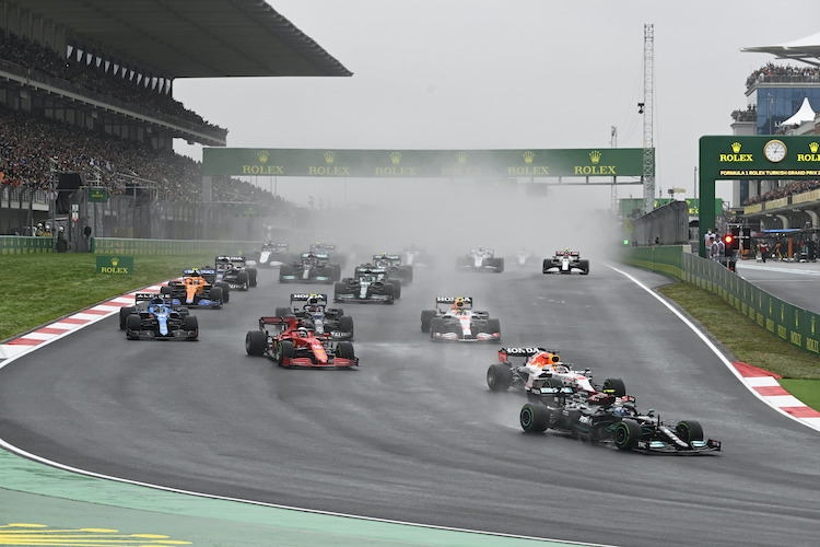 Valtteri Bottas legte den Grundstein für seinen Sieg beim Start