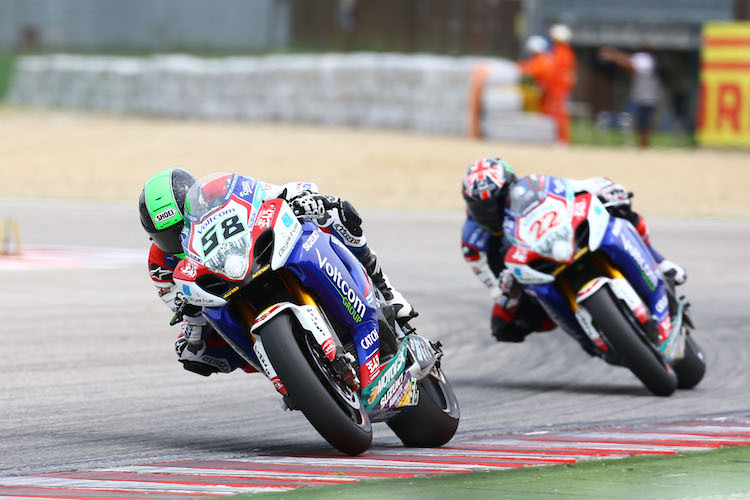 Eugene Laverty vor Alex Lowes: In Donington der Traum von Crescent Suzuki