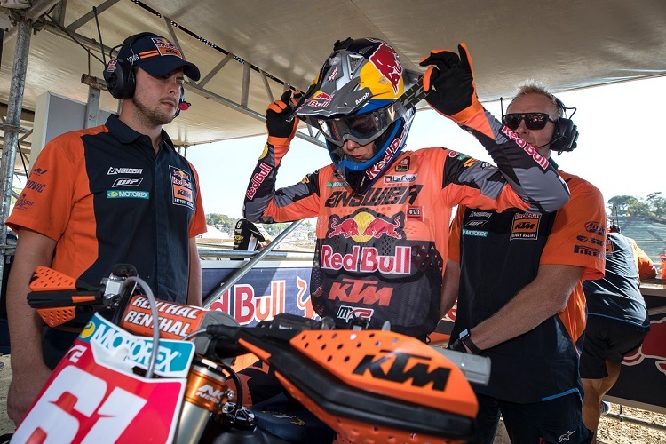 Jorge Prado bleibt bei der Nummer 61