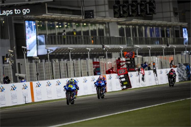 Joan Mir vor Alex Rins