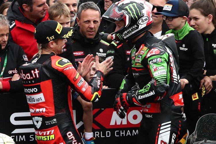 An Alvaro Bautista kam Jonathan Rea nicht vorbei, obwohl er schneller war