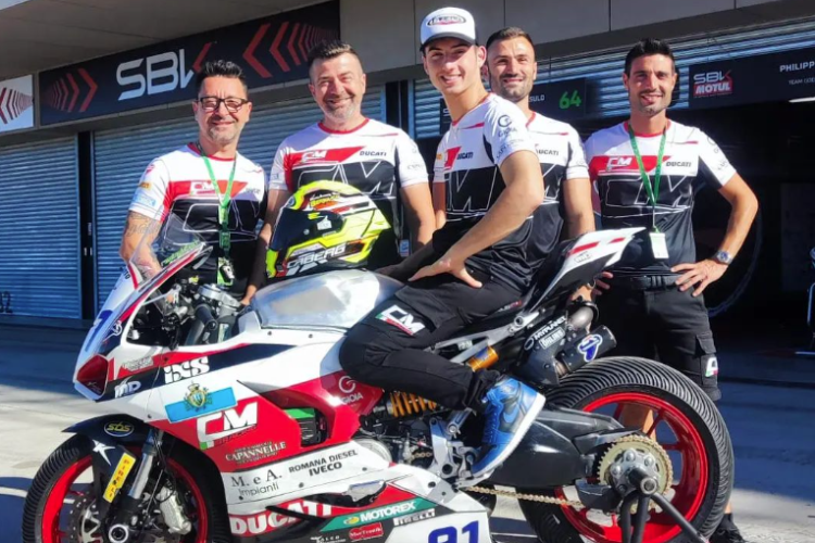 Luca Bernardi fühlt sich mit der V2-Ducati noch nicht wirklich wohl