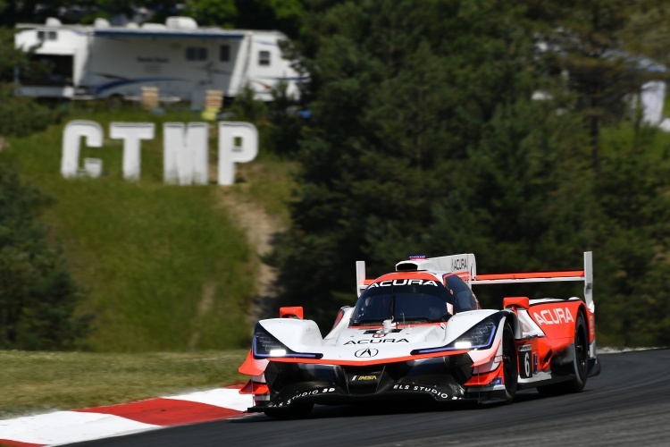 Ein Acura DPi auf dem Canadian Tire Motorsport Park oder auch als Mosport bekannt