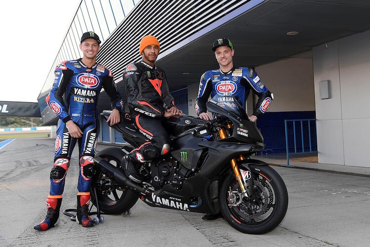 Lewis Hamilton mit Alex Lowes und Michael van der Mark