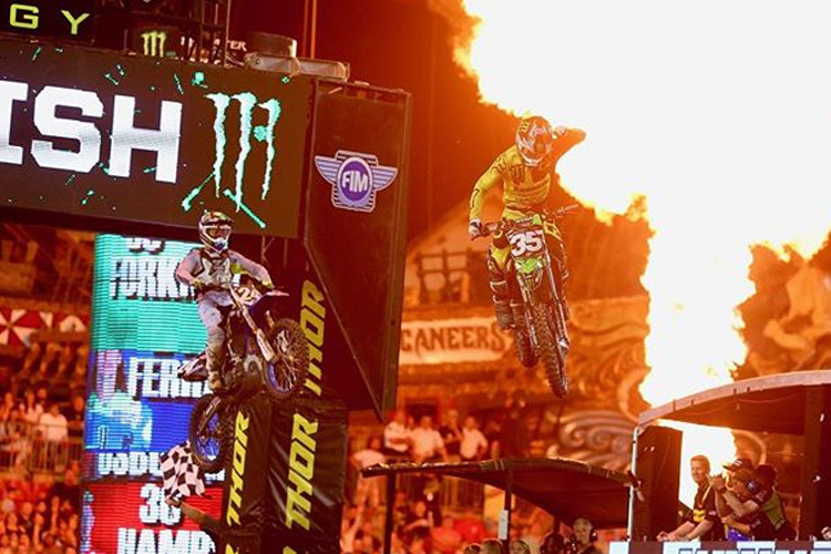 Austin Forkner gewinnt in Tampa vor Dylan Ferrandis