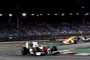 Timo Glock hetzt durch die Nacht