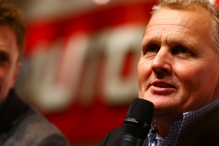 Johnny Herbert nennt das Kind beim Namen