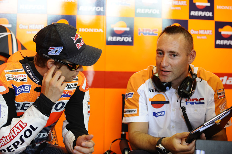 Casey Stoner 2012 mit Cristian Gabbarini