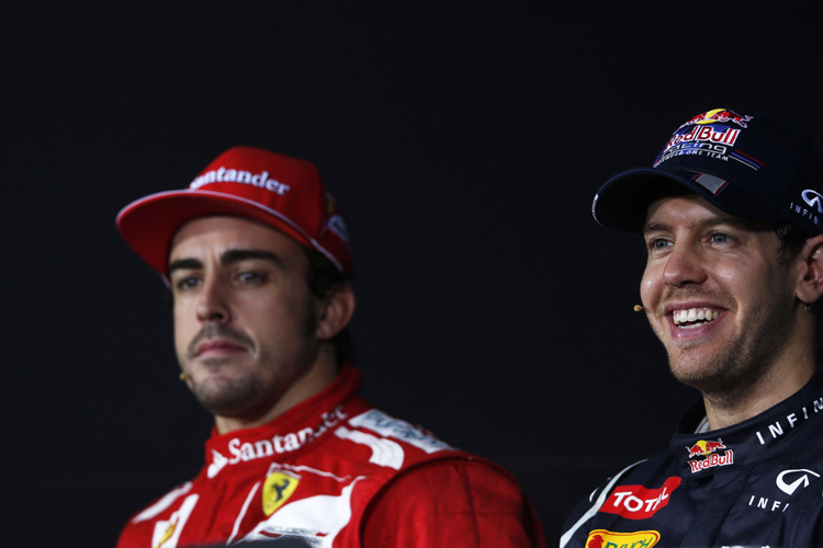 Vettel schnappt Alonso die Kronen weg
