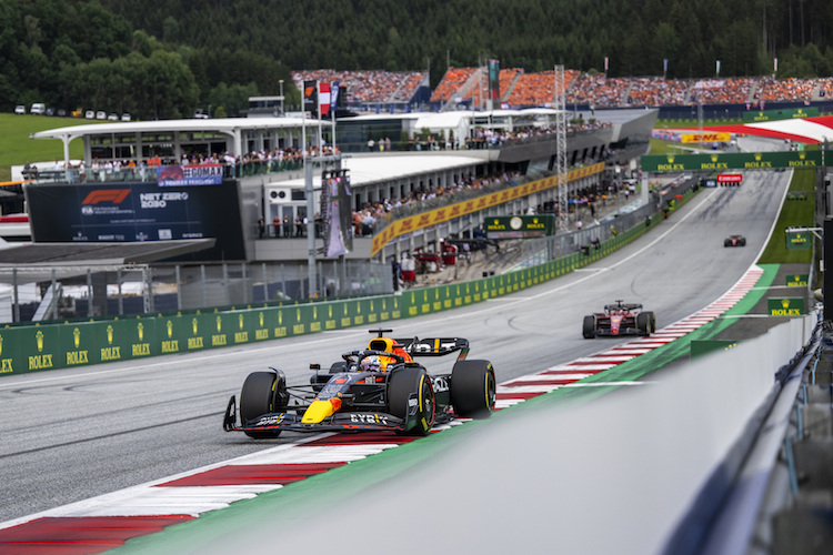 Im Juli waren noch die Formel-1-Stars auf dem Red Bull Ring zu Gast, zuletzt gab Hollywood-Star Orlando Bloom darauf Gas