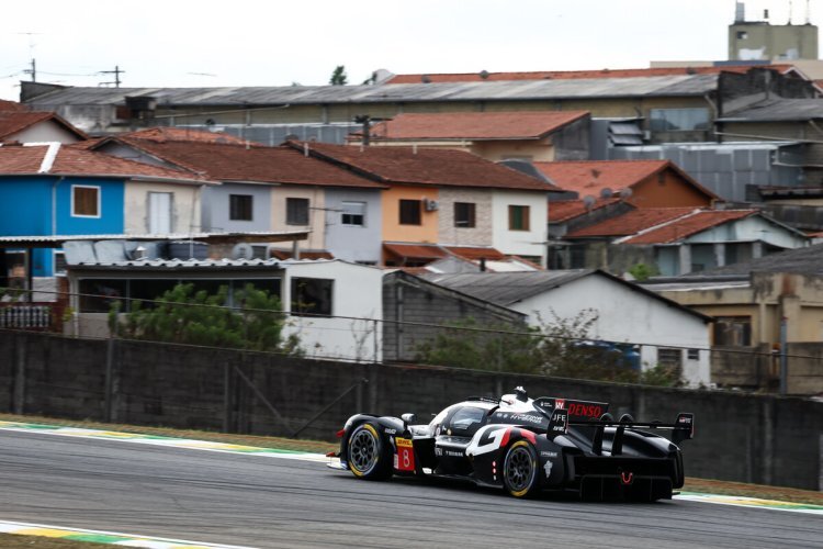 Der Toyota GR010 Hybrid in Interlagos