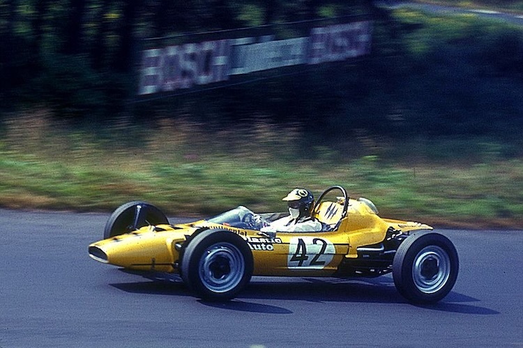Hannelore Werner in Aktion: Im Olympic Formel-V-Rennwagen 1968 am Nürburgring
