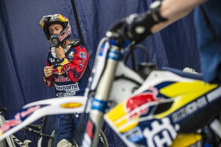 Max Nagl macht sich startklar für das MX Masters in Gaildorf