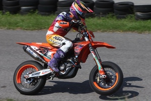 Doppelsieger Lukas Höllbacher)