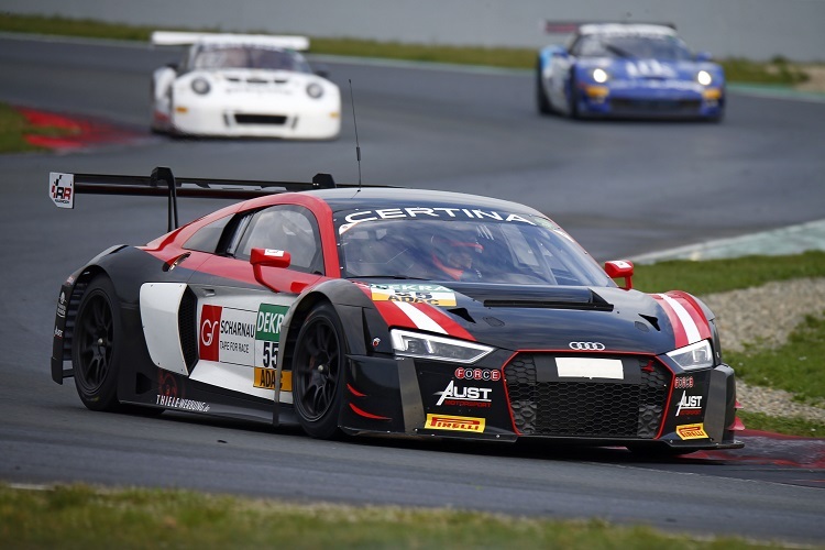 Ein Audi R8 LMS von Aust Motorsport